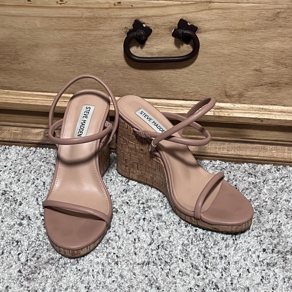 Steve Madden Nude Pink Cork Wedge Sandals